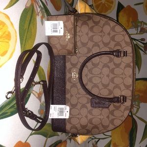 coach signature Sierra satchel with sig mn Id skny
